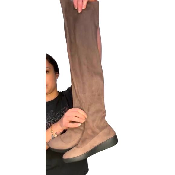 FitFlop Alice Over-The-Knee Sock Boots, Size 6 New with Tag MSRP $238 - Picture 11 of 15
